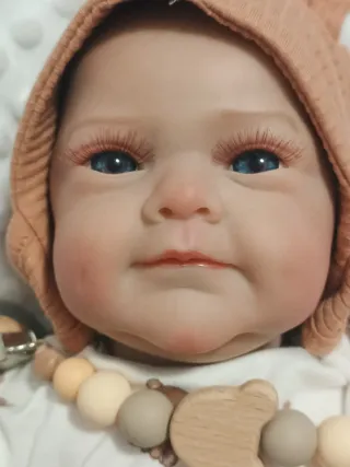 2.300 kg. Bebe reborn