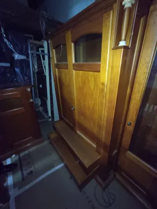 Salón comedor madera noble completo