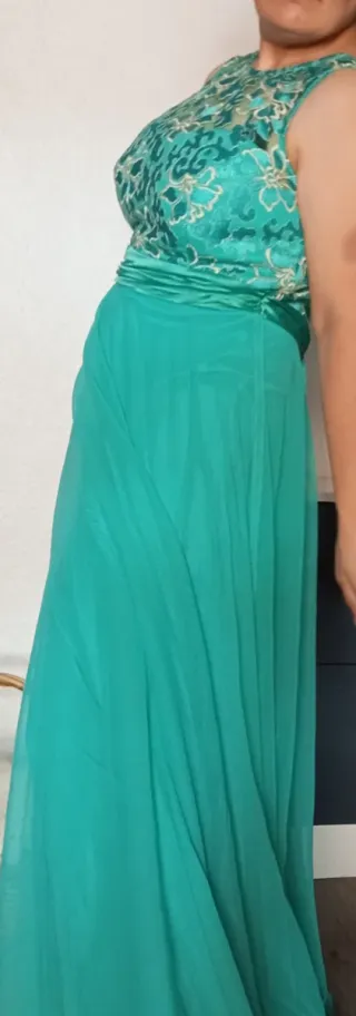 Vestido de fiesta verde esmeralda