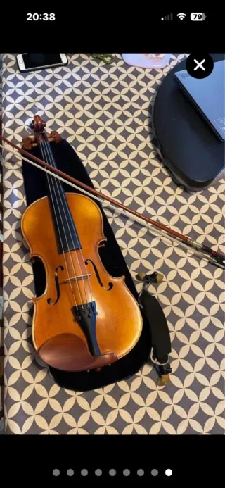 Viola, instrumento de cuerda