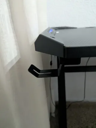 Escritorio Gaming LED