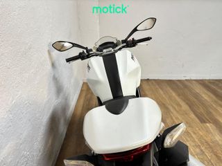 DUCATI MONSTER 696 (A2)