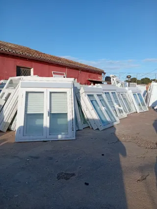 Ventana aluminio corredera 124x134