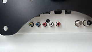 TV LG Blanca 24 pulgadas