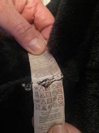 Chaquetón negro mujer con cinturón