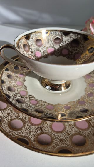 Trío de porcelana Bavaria oro y rosa
