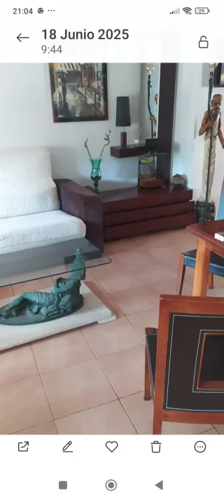 Mesa comedor y 4 sillas