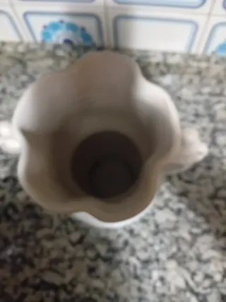 Jarras de cerámica decoradas