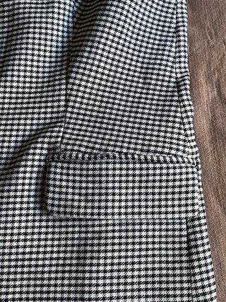 Blazer Adrianna Papell Cuadros Blanco y Negro