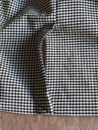 Blazer Adrianna Papell Cuadros Blanco y Negro