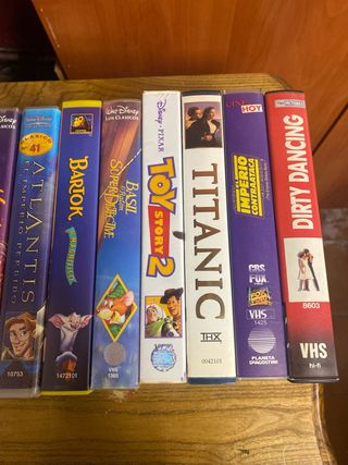 Lote 14 Películas VHS Disney y Pixar