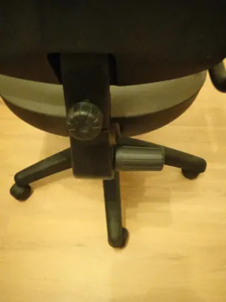 Silla de escritorio giratoria