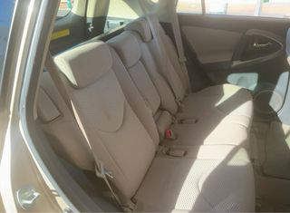 Toyota RAV4 2.0i automatico pegatina c verde