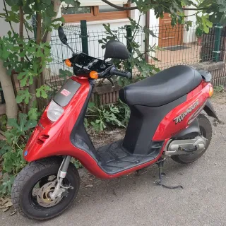 Piaggio Typhoon Roja Scooter Automática