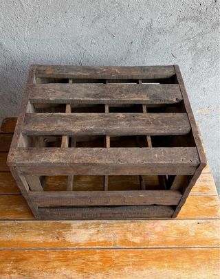 Cassetta In Legno Vino Cantine Ca’ Tron anni ‘40