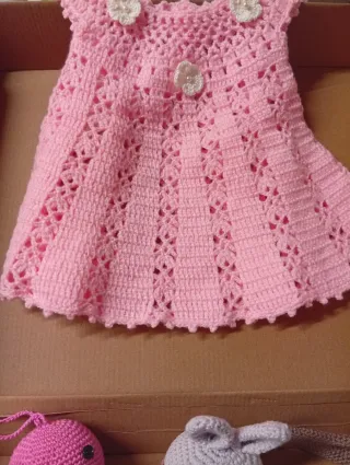Ropita y muñecos crochet recién nacidos.
