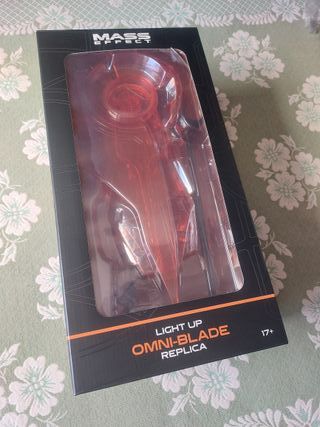 Réplica Omni Blade con luz - Mass Effect