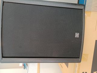Altavoces CREST monitores y PA