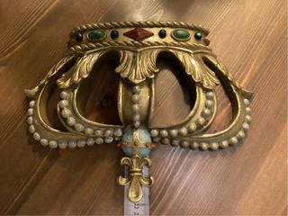 Corona Real Dosel Resina Dorada