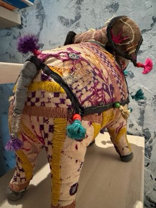 Elefante stoffa stile Anglo Raj. Anni ‘50 del ‘900
