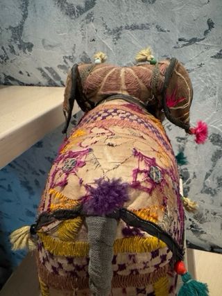 Elefante stoffa stile Anglo Raj. Anni ‘50 del ‘900