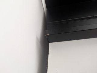 Estanterías IKEA negras MOSSLANDA