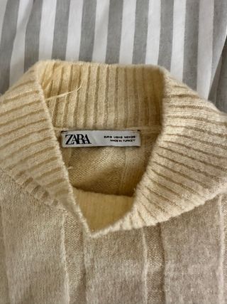 LOTE DOS ANORAKS, regalo el plateado, verde-pelo