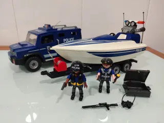 Furgon y Barca de Policía Playmobil 5187