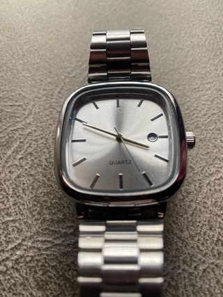 Reloj Quartz Plata Estilo Old Money