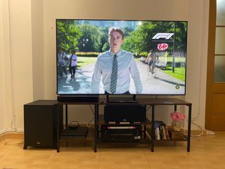 Samsung QLED 65” 4K Smart TV – solo 8 meses de uso