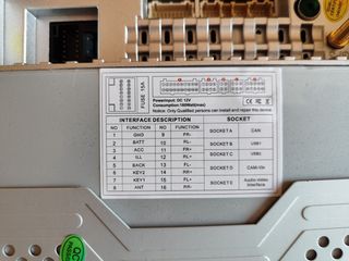 Autoradio 1DIN con schermo estraibile - Nuovo