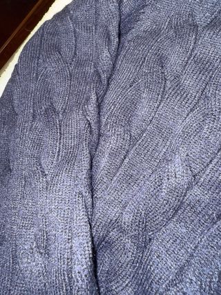 Jersey Stone Islan Cable Knit