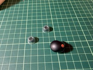 Auricular Derecho Sony WF1000XM5 Negro