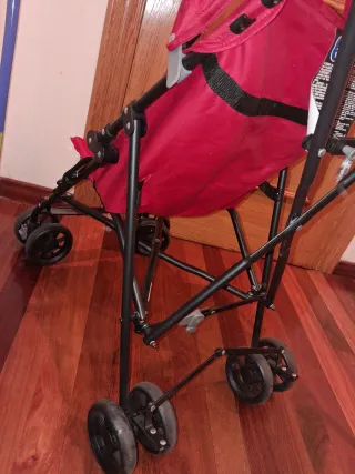 Silla de paseo roja