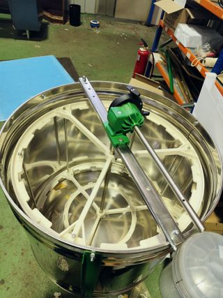 Extractor miel SAF radial manual