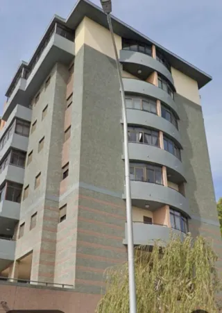 VENDO PISO ESPECTACULAR CON VISTA  EN LOS MAJUELOS