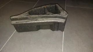 Arrumação Mala Opel Tigra B Direita