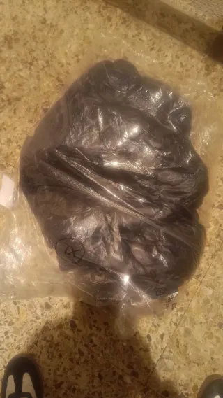 Plumas acolchado negro