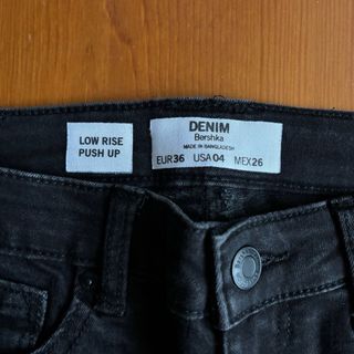 Pantalón Vaquero Stradivarius