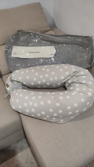 Cojín Maternidad Estrellas Gris