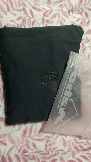 Sudadera Fake Gods San Valentín Gris