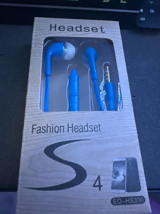 Auriculares S4 Fashion Headset