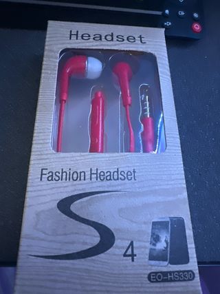 Auriculares S4 Fashion Headset