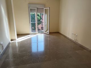 Piso en alquiler en San Roque en Sevilla