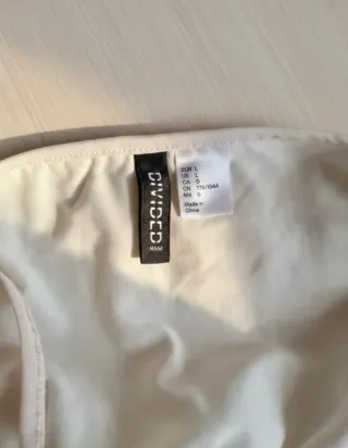 Vestido blanco encaje+ fular+ broche ideal eventos