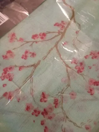 Pañuelo Guillermina Baeza floral