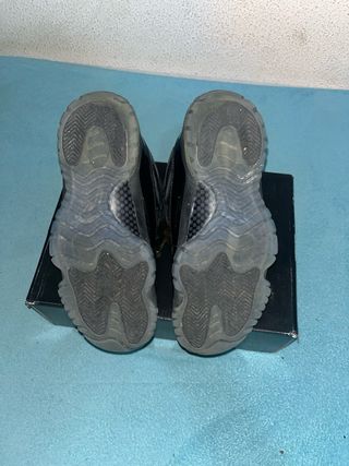 Jordan 11 Negras