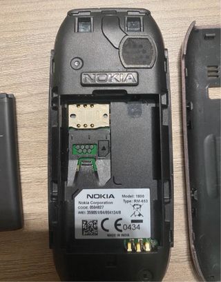 Telefono Nokia 1800 Rosa Metallizzato