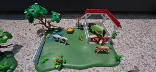 Playmobil establo caballos y figuras