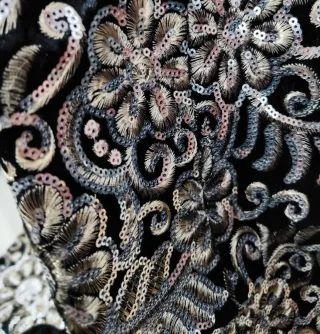 Botas altas bordadas lentejuelas talla 36